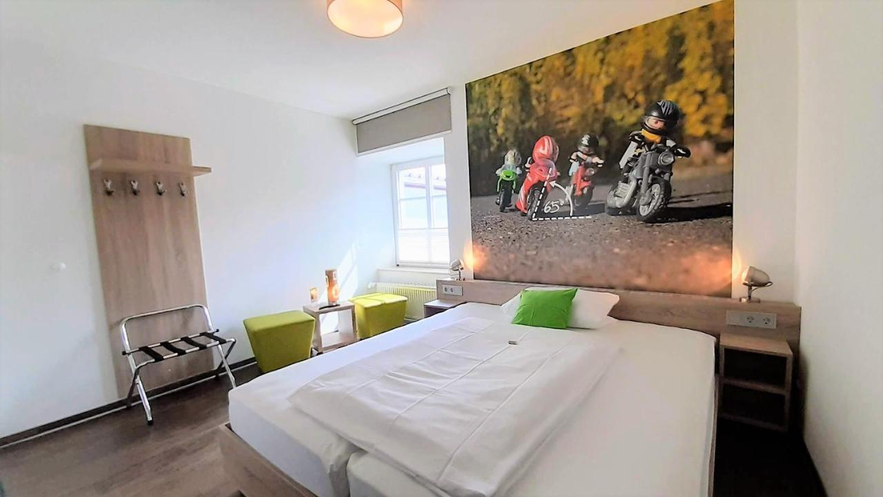 Winkelwerkstatt Hotel Kröv Exteriör bild
