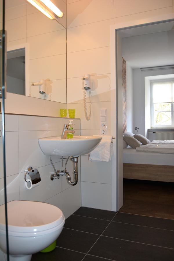 Winkelwerkstatt Hotel Kröv Exteriör bild